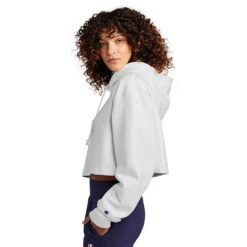 Champion ® Women’s Reverse Weave ® Cropped Cut-Off Hooded Sweatshirt -Carhartt Shop CHRW01W@2