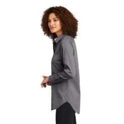 OGIO® Ladies' Long Sleeve Commuter Woven Tunic 9 OGIO® Ladies' Long Sleeve Commuter Woven Tunic -Carhartt Shop OGLOG1002@2