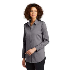 OGIO® Ladies' Long Sleeve Commuter Woven Tunic 10 OGIO® Ladies' Long Sleeve Commuter Woven Tunic -Carhartt Shop OGLOG1002@3