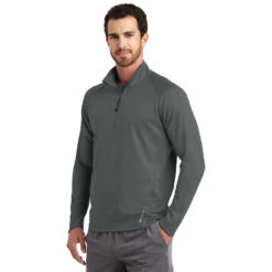 OGIO® ENDURANCE Radius 1/4-Zip Pullover -Carhartt Shop OGOE550@3