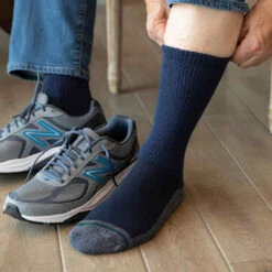 Extra Wide Sock Co Extra Wide Loose Fit Casual Crew Socks - 3 Per Bag -Carhartt Shop XW720@3